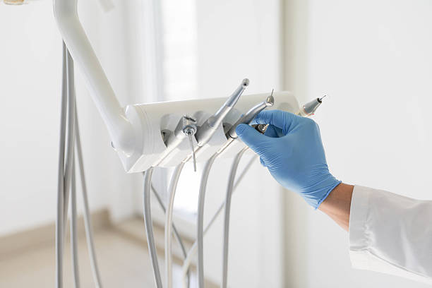 24/7 Emergency Wisdom Tooth Removal experts in Corona, CA